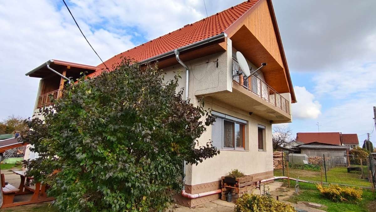 Rátót: (ABA) Landhaus mit viel Potential in Grenznähe zu Österreich  Rátót: (ABA) Landhaus mit viel Potential in Grenznähe zu Österreich