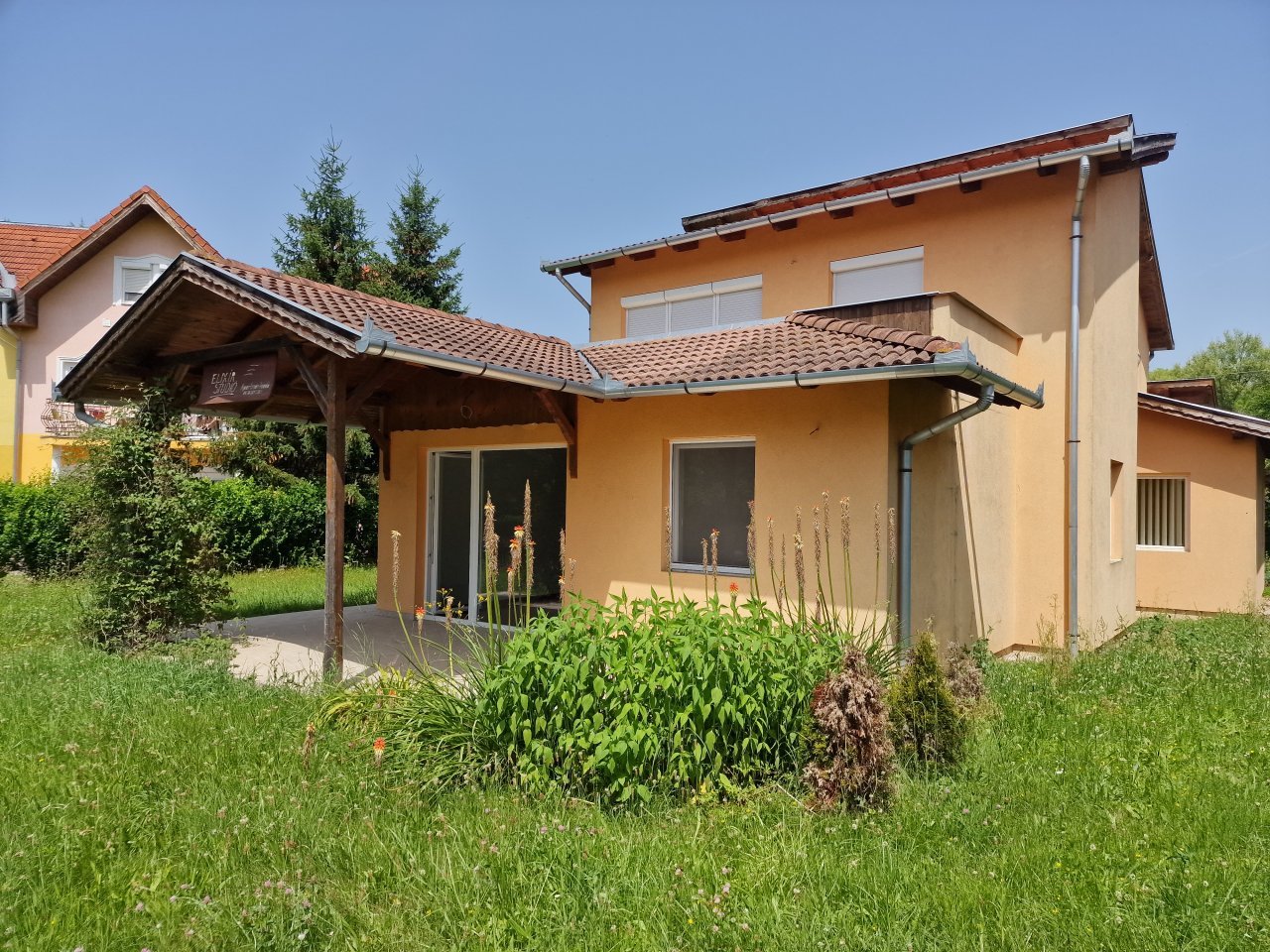 Kehidakustány: (AAA) Eine fantastische Mietwohnung in ruhiger Lage vom Thermalbad Kehida / Nähe Balaton Kehidakustány: (AAA) Eine fantastische Mietwohnung in ruhiger Lage vom Thermalbad Kehida / Nähe Balaton