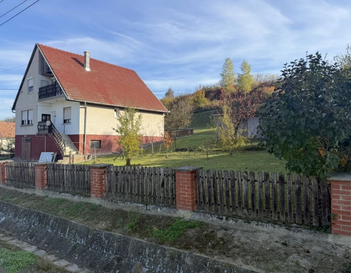 Kisbucsa: (ABA) Familienhaus mit Seeblick Kisbucsa: (ABA) Familienhaus mit Seeblick