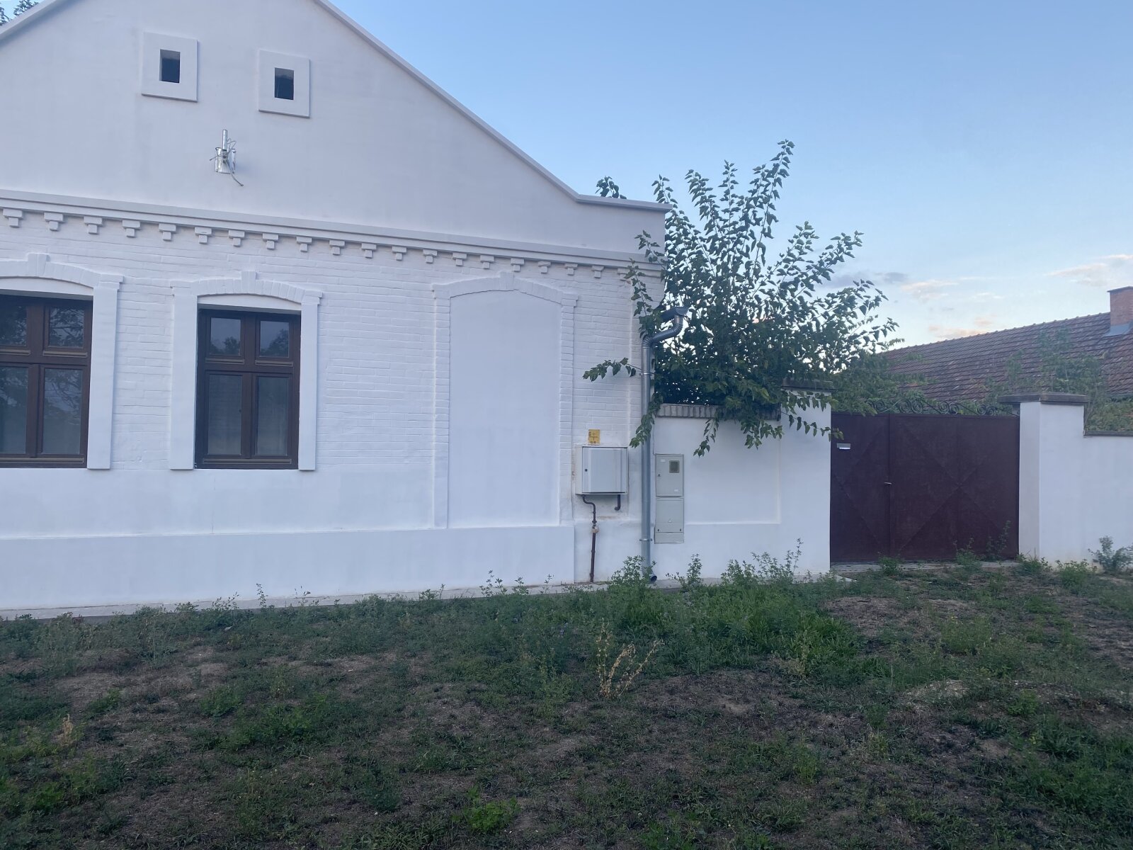 Madaras: Charmantes, komplett renoviertes Bauernhaus in ruhiger Dorflage – sofort bezugsbereit! 