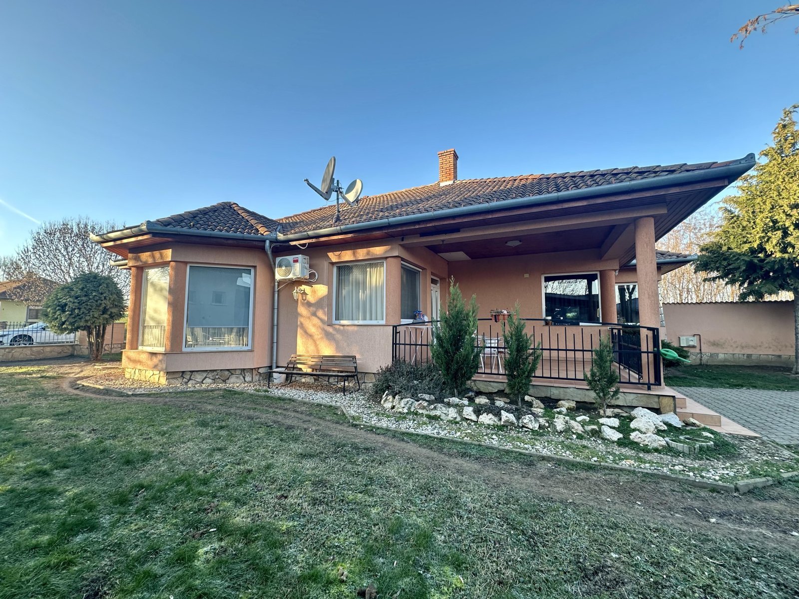 Marcali: (AAA) Renoviertes Einfamilienhaus in ruhiger, naturnaher Lage 