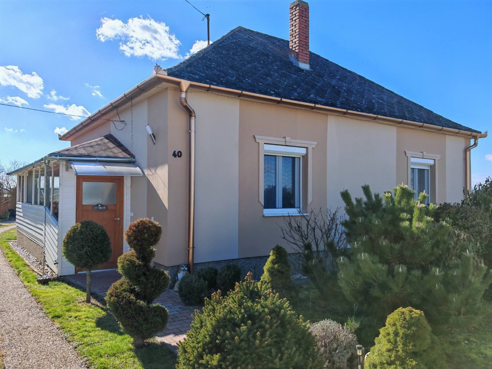 Gelse: (AAA) Ein liebevoll gepflegtes, geräumiges Einfamilienhaus 