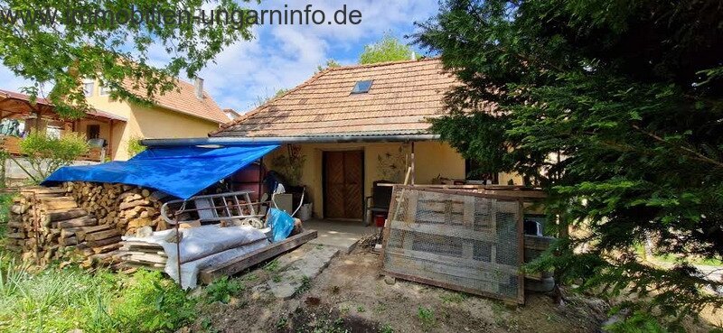 Somogy Vármegye: In Kaposvár in der Nähe des Deseda-Sees, bewohnbares Wochenendhaus zu verkaufen 