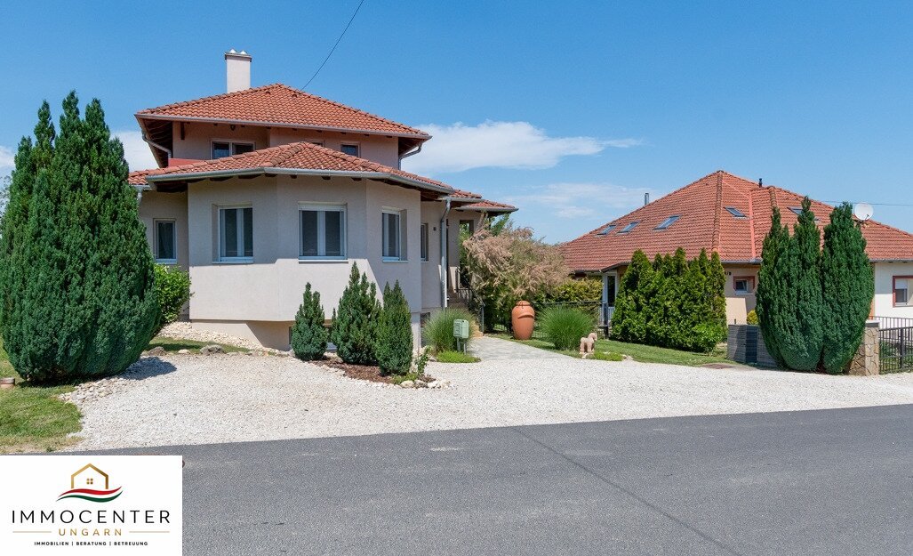 bei Héviz: (AAA) Ein tolles Landhaus in excellenter Lage mit Gästezimmer 