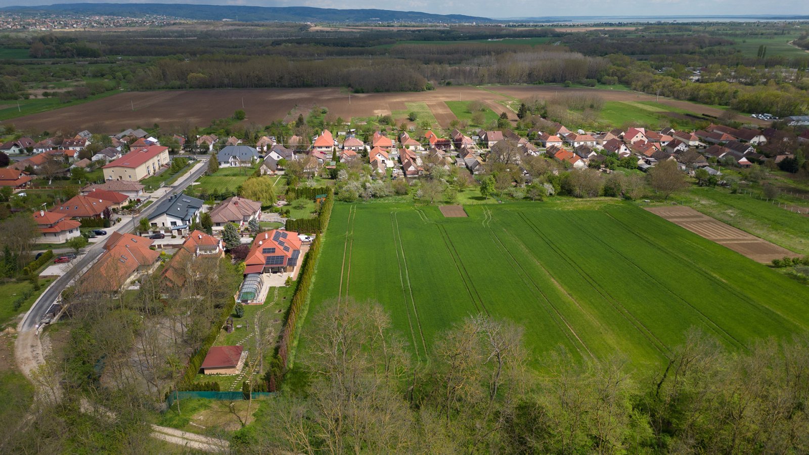 Alsopahok: (AAA) Schickes Einfamilienhaus in ruhiger Lage bei Héviz 