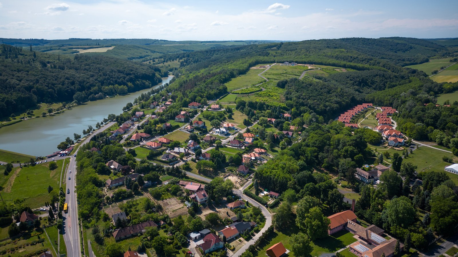 Zalacsány: Bau-Grundstück bei Zalacsány mit Fernblick, schneller Baubeginn realisierbar Zalacsány: Bau-Grundstück bei Zalacsány mit Fernblick, schneller Baubeginn realisierbar