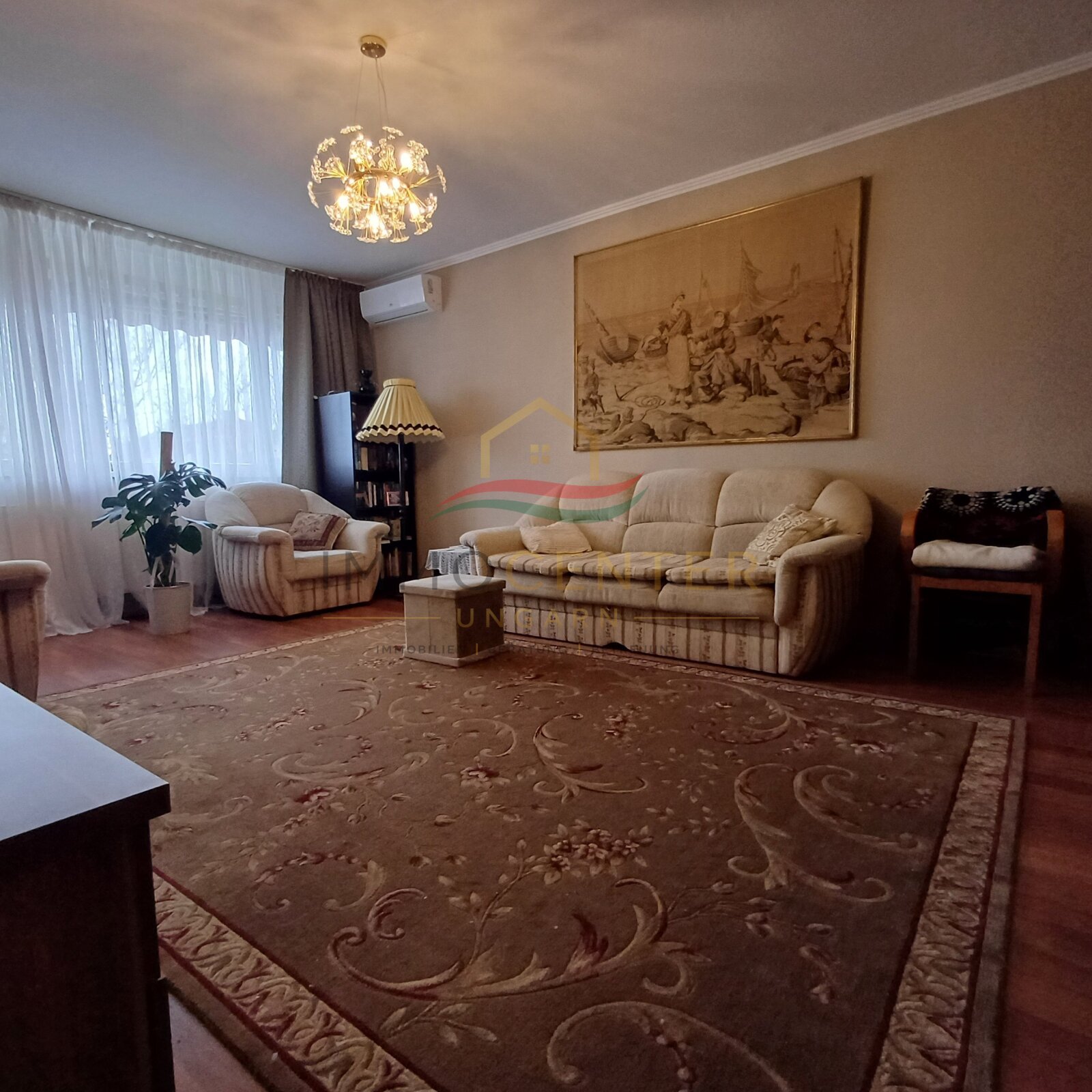 Hévíz: (ABA) Renovierte 3-Zimmer-Wohnung mit Balkon in bester Lage 