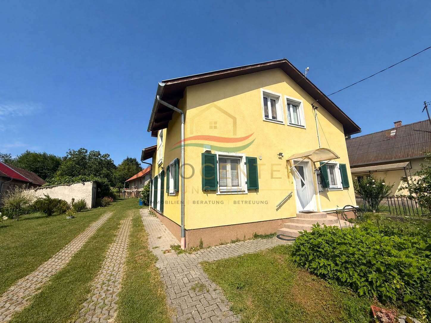Miháld: (BAA) Hochwertiges Famillienhaus mit vollwertigem, bewohnbarem Nebengebäude Miháld: (BAA) Hochwertiges Famillienhaus mit vollwertigem, bewohnbarem Nebengebäude