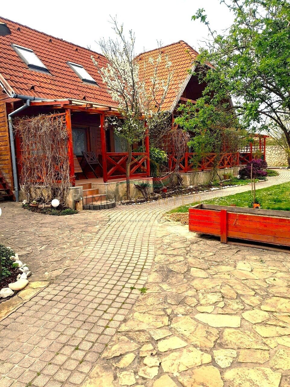 bei Héviz: 2-Zimmer-Apartment + Garten/Terrasse 4 km zum Hévíz-See bei Héviz: 2-Zimmer-Apartment + Garten/Terrasse 4 km zum Hévíz-See