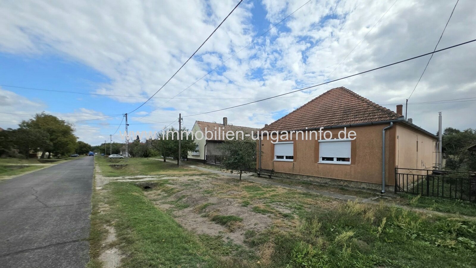 Somogy Megye: Einfamilienhaus mit Nebengebäuden in Mesztegnyő zu verkaufen Somogy Megye: Einfamilienhaus mit Nebengebäuden in Mesztegnyő zu verkaufen