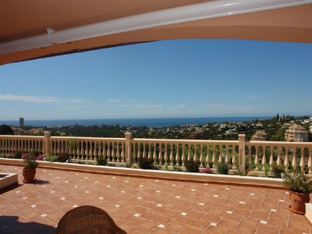 Terrasse mit Meerblick