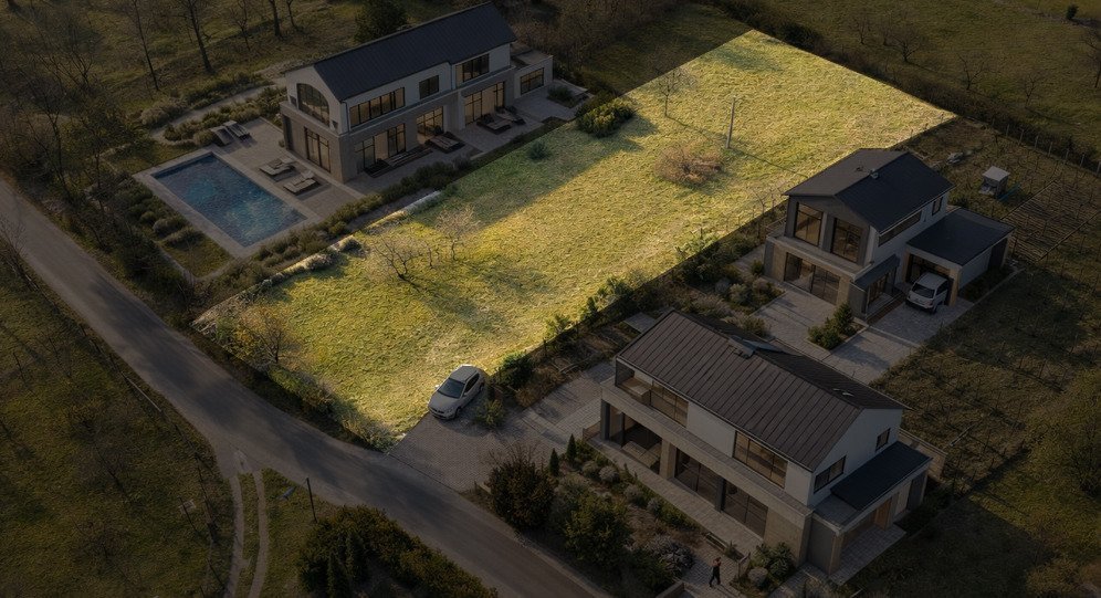 Exklusives Anwesen mit Pool, Gästehaus und weitläufigem Grundstück in idyllischer Waldlage