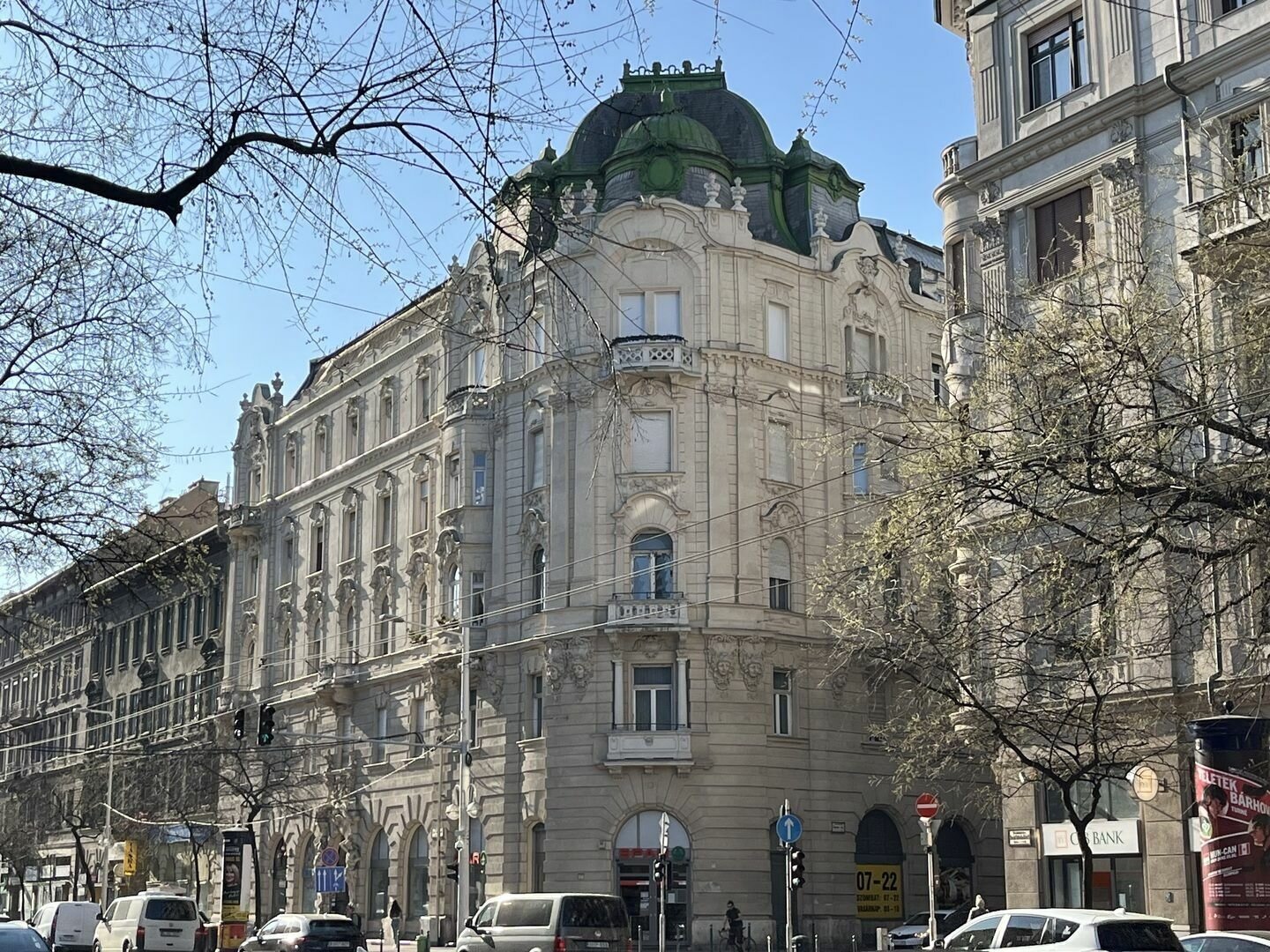 Haz a Szent Istvan krt. felöl