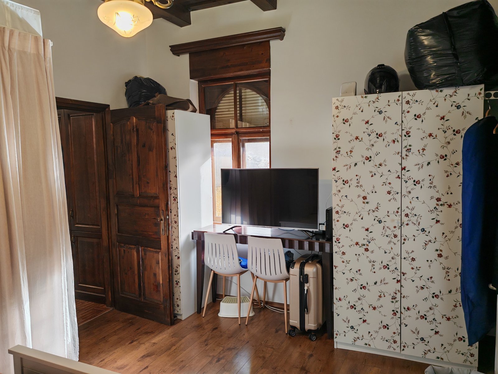 Schlafzimmer 1
