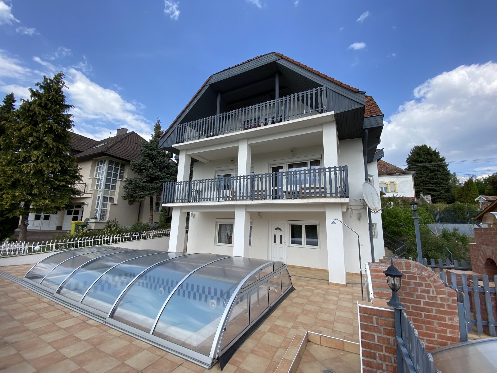 in Ungarn am Balaton in Fonyod zweifamilienhaus mit panorama und pool zu verkaufen 