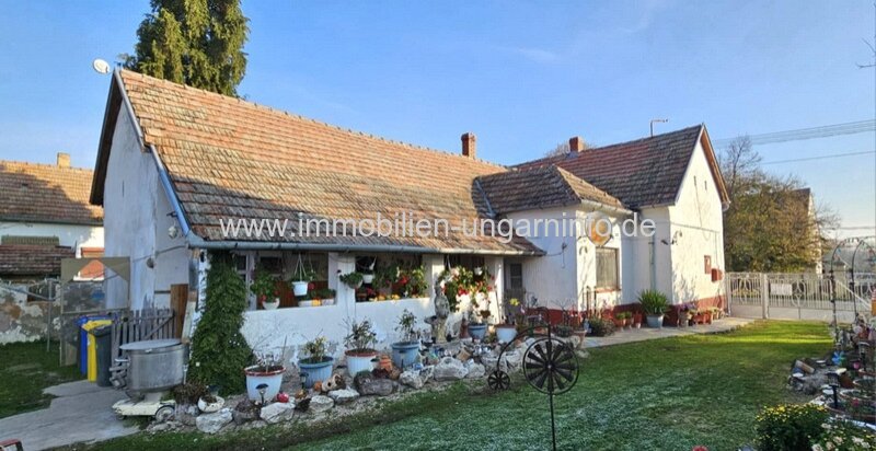Somogy Vármegye: Einfamilienhaus zu verkaufen im südlichen Teil von Marcali, 15 km vom Plattensee entfernt Somogy Vármegye: Einfamilienhaus zu verkaufen im südlichen Teil von Marcali, 15 km vom Plattensee entfernt