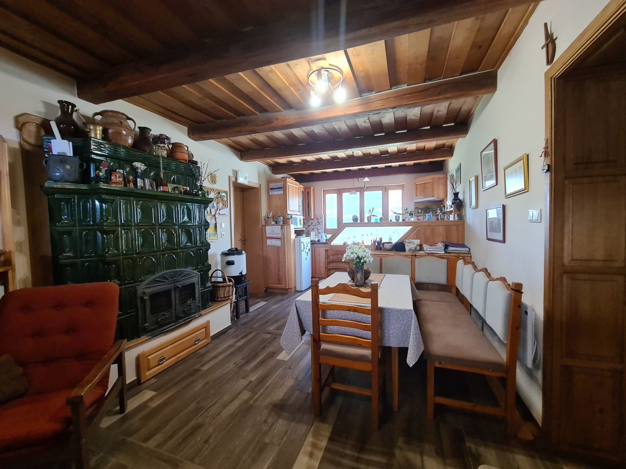 photo -- -- photo -- --