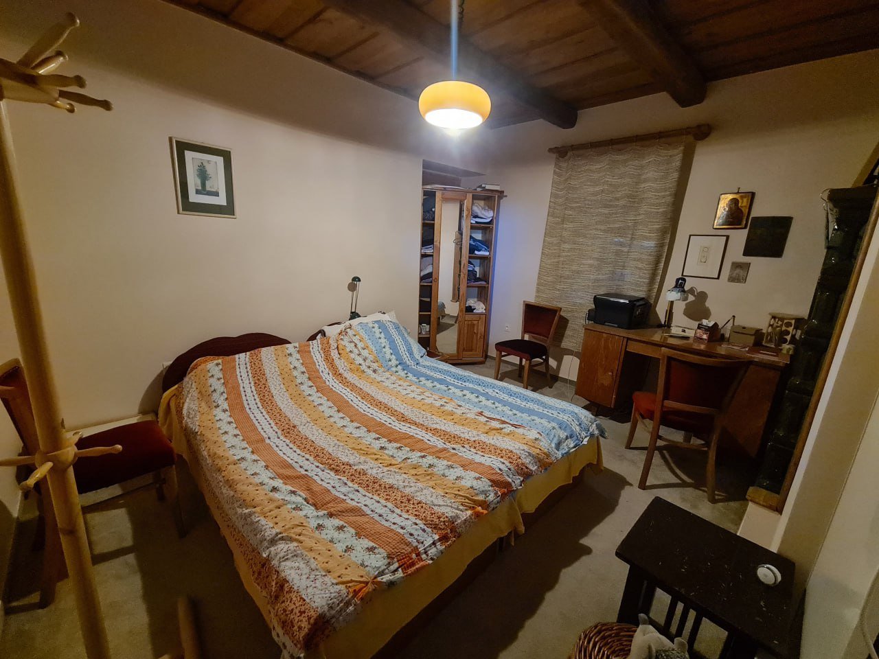 photo -- -- photo -- --