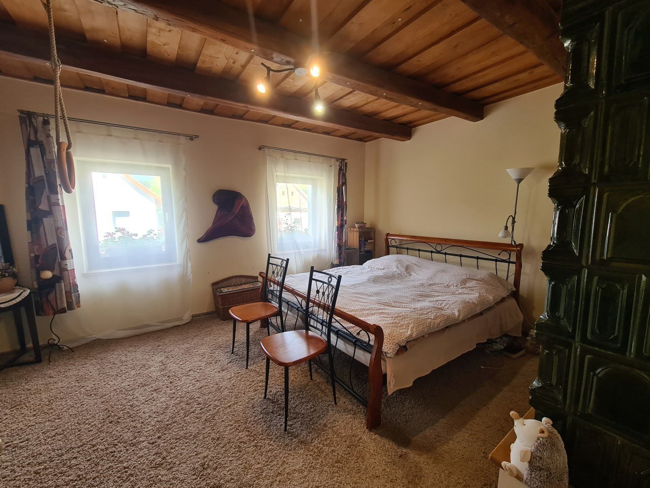 photo -- -- photo -- --