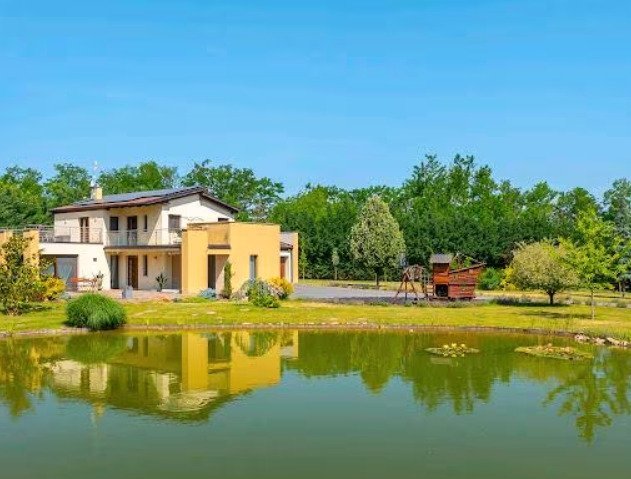 Kecskemét: A béke és a nyugalom szigete 