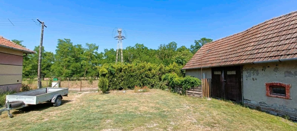 Ásotthalom: Felújított parasztház csendes, madárbarát környezetben 