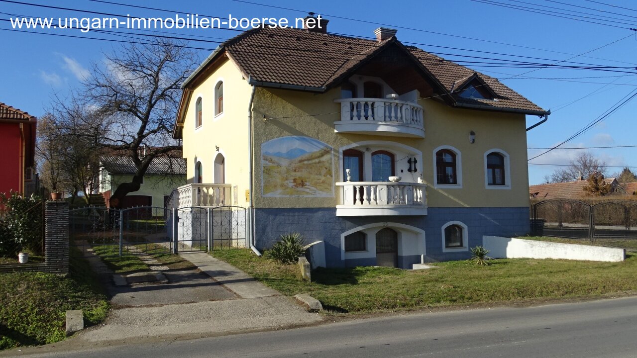 Komitat Zala: Familienwohnhaus mit sechs Wohneinheiten 