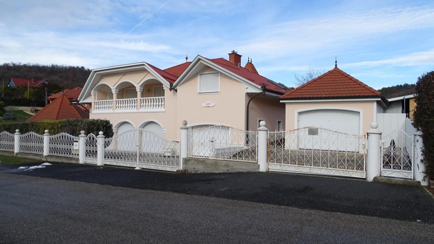 Vonyarcvashegy: Einfamilienhaus in ruhiger Lage, nur fünf Minuten zum Balaton 