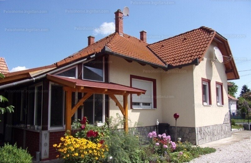 Somogysámson: Kernsaniertes Wohnhaus mit Pool 