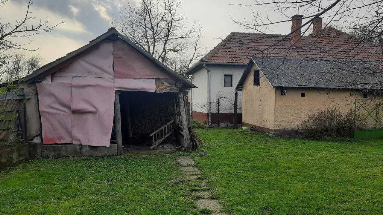 Vielseitiges Grundstück mit Nebengebäuden und ausreichend Lagerflächen Vielseitiges Grundstück mit Nebengebäuden und ausreichend Lagerflächen