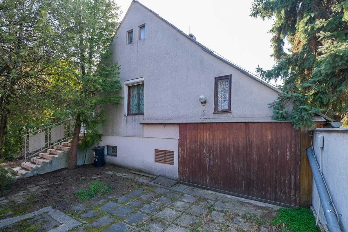 Cserszegtomaj: Modernisierungsbedürftiges Wohnhaus ein Paar km von dem Plattensee entfernt ist zu verkaufen 