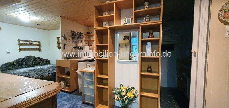 Somogy Megye - Balaton: Ferienhaus in Fonyód mit 2 Apartments zu verkaufen (ideal für vermietung) 