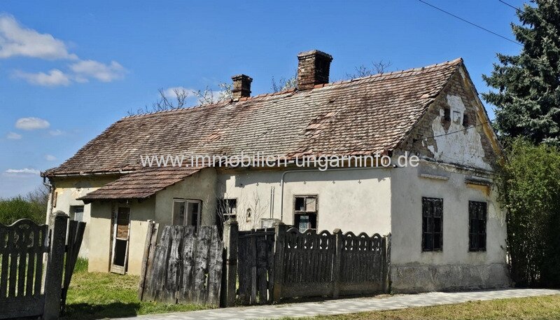 Zala Vármegye: Zu renovierendes Bauernhaus im Kreis Zala 