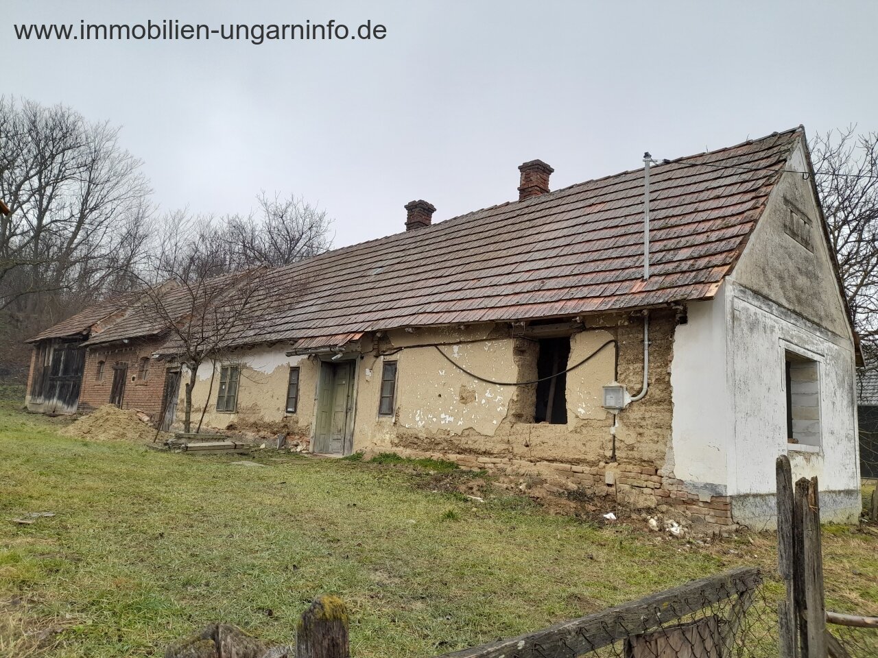 Somogy Vármegye: MIT MIETKAUF AUCH - Einfamilienhaus zu verkaufen im Landkreis Somogy zu renovieren Somogy Vármegye: MIT MIETKAUF AUCH - Einfamilienhaus zu verkaufen im Landkreis Somogy zu renovieren