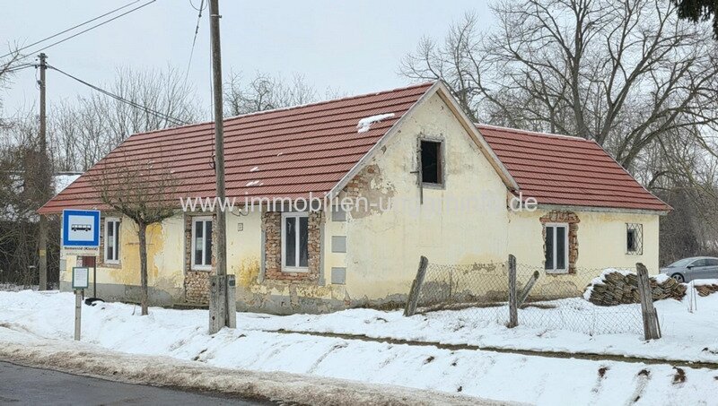 Somogy Vármegye: Einfamilienhaus mit neuem Dach, in Renovierung Somogy Vármegye: Einfamilienhaus mit neuem Dach, in Renovierung