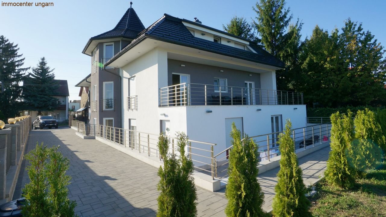 Héviz: (AA) Stílusos apartmanház Hévízen Héviz: (AA) Stílusos apartmanház Hévízen