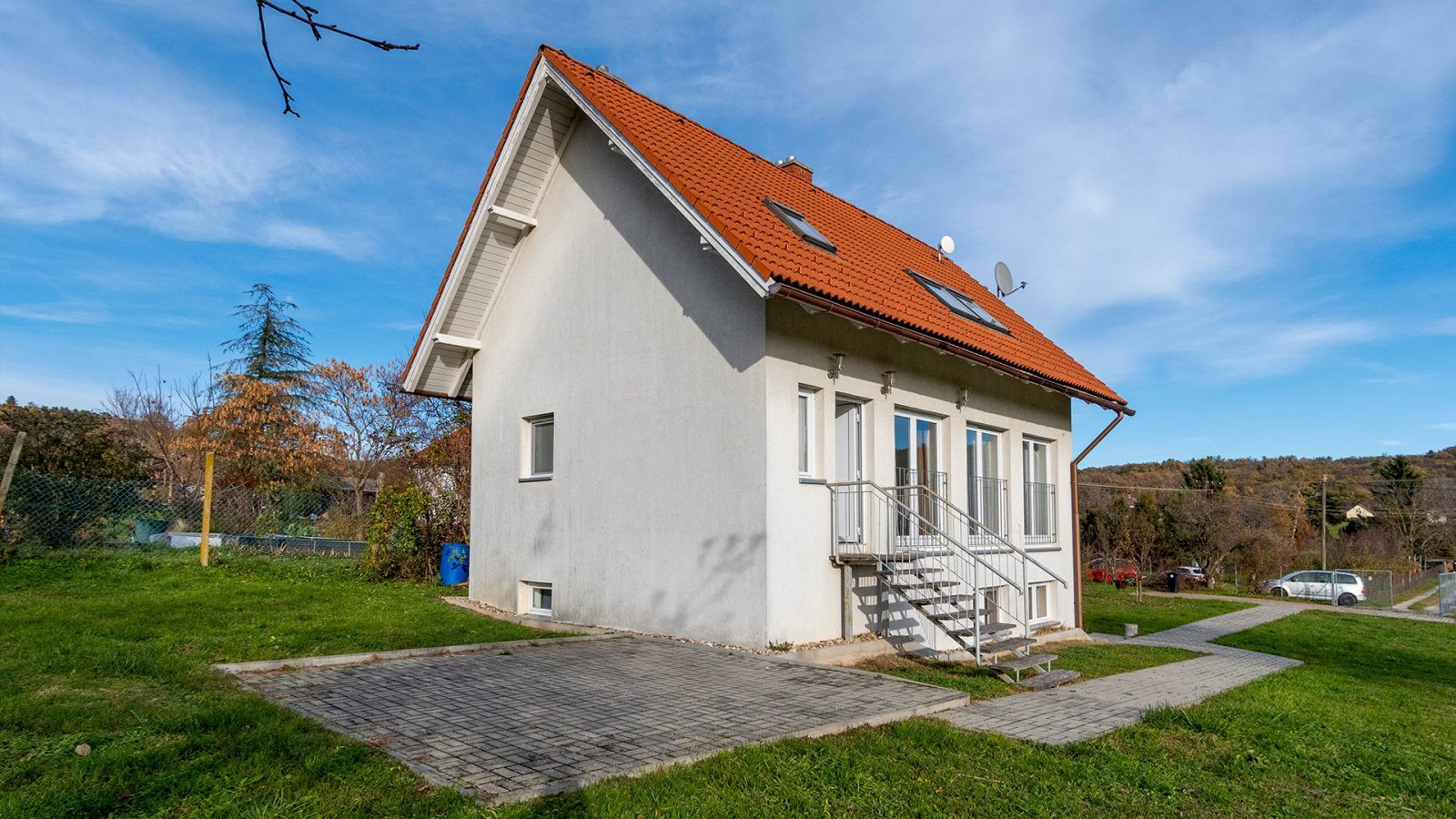 Balatongyörök: Masszív, világos és tágas családi ház jó helyen (AAA-33772) Balatongyörök: Masszív, világos és tágas családi ház jó helyen (AAA-33772)