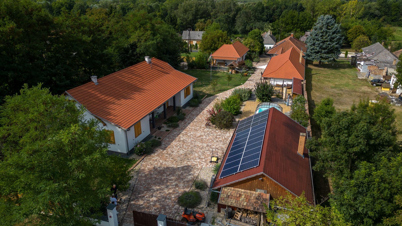 bei Héviz: (AAAB) Gyönyörű, nagy medencés tájház a Zalatalon bei Héviz: (AAAB) Gyönyörű, nagy medencés tájház a Zalatalon