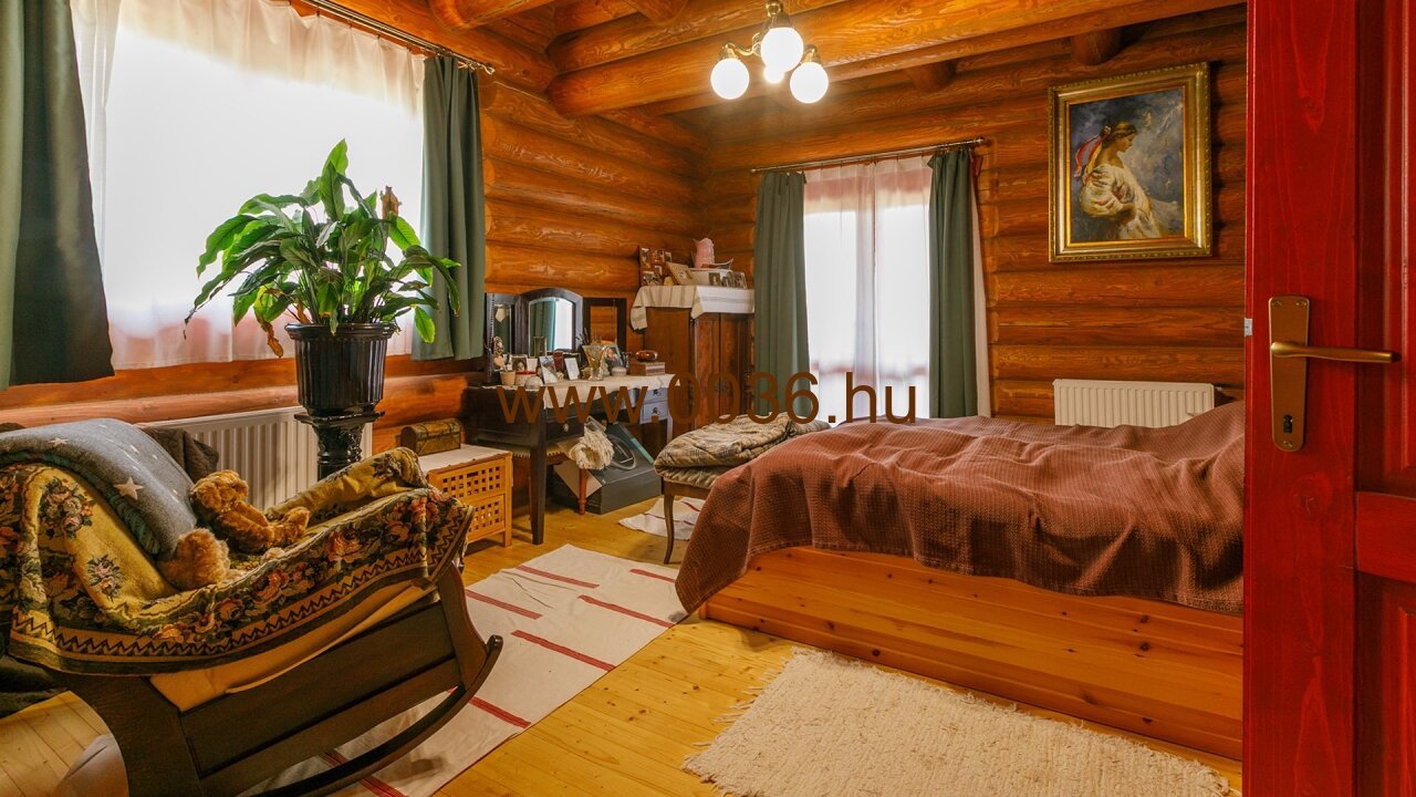 immocenter-ungarn-haus-kaufen-33563-Schlafzimmer1 immocenter-ungarn-haus-kaufen-33563-Schlafzimmer1