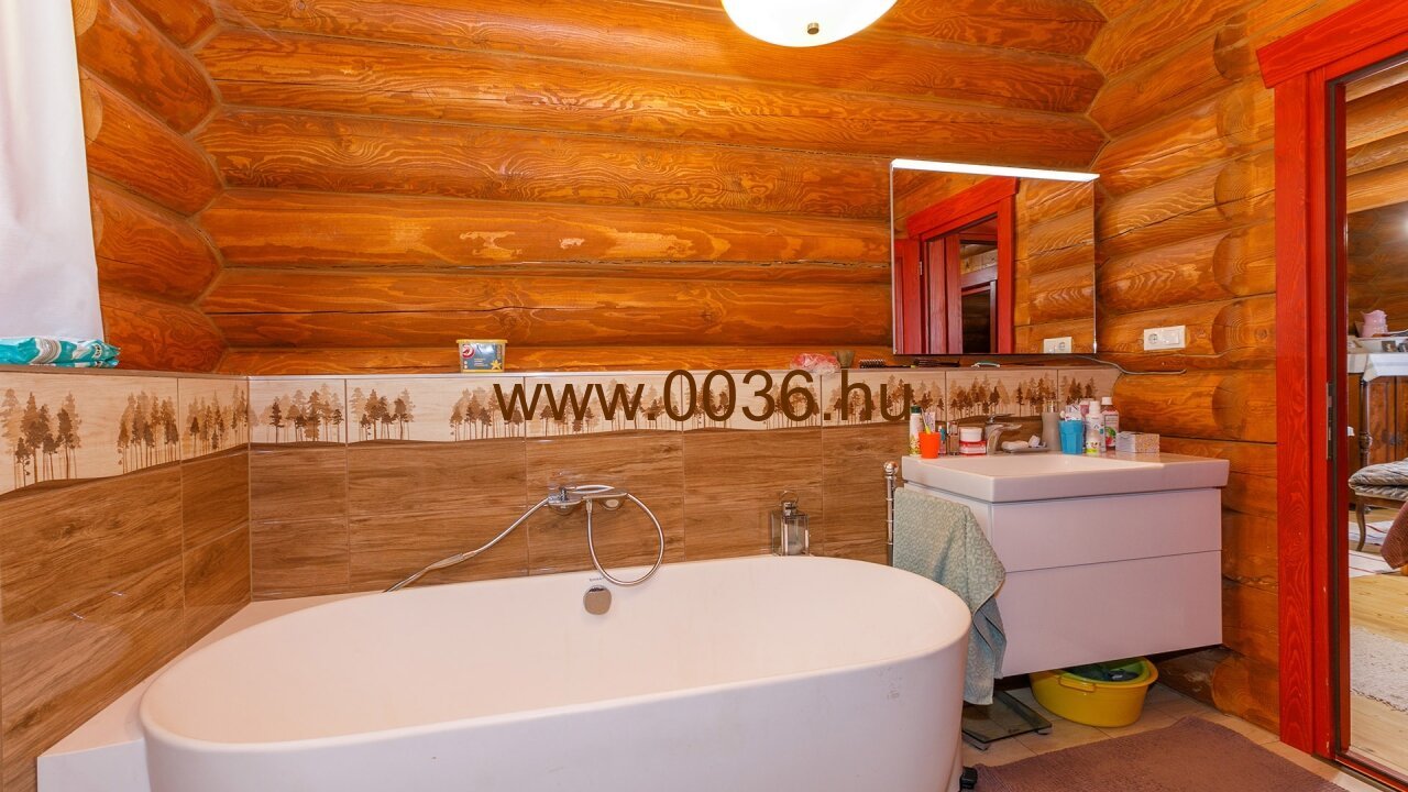 immocenter-ungarn-haus-kaufen-33563-Badezimmer2 immocenter-ungarn-haus-kaufen-33563-Badezimmer2
