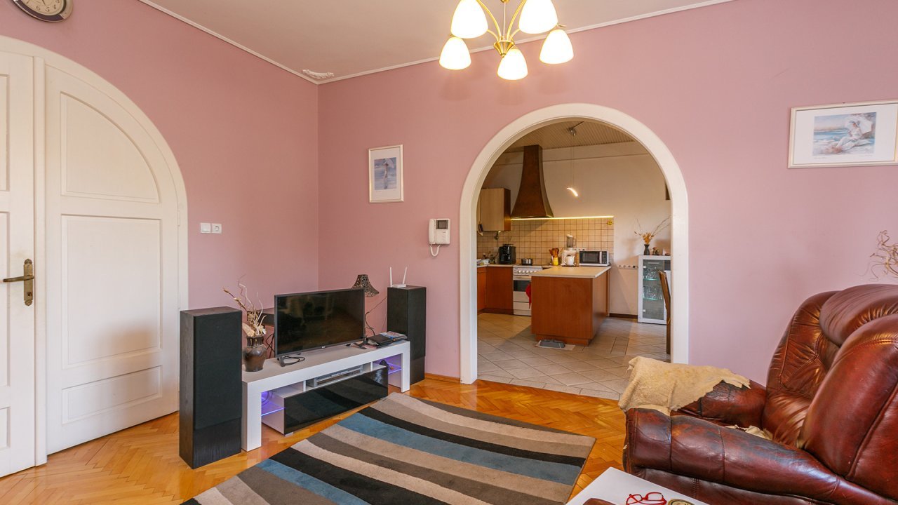 Privatwohnung Privatwohnung