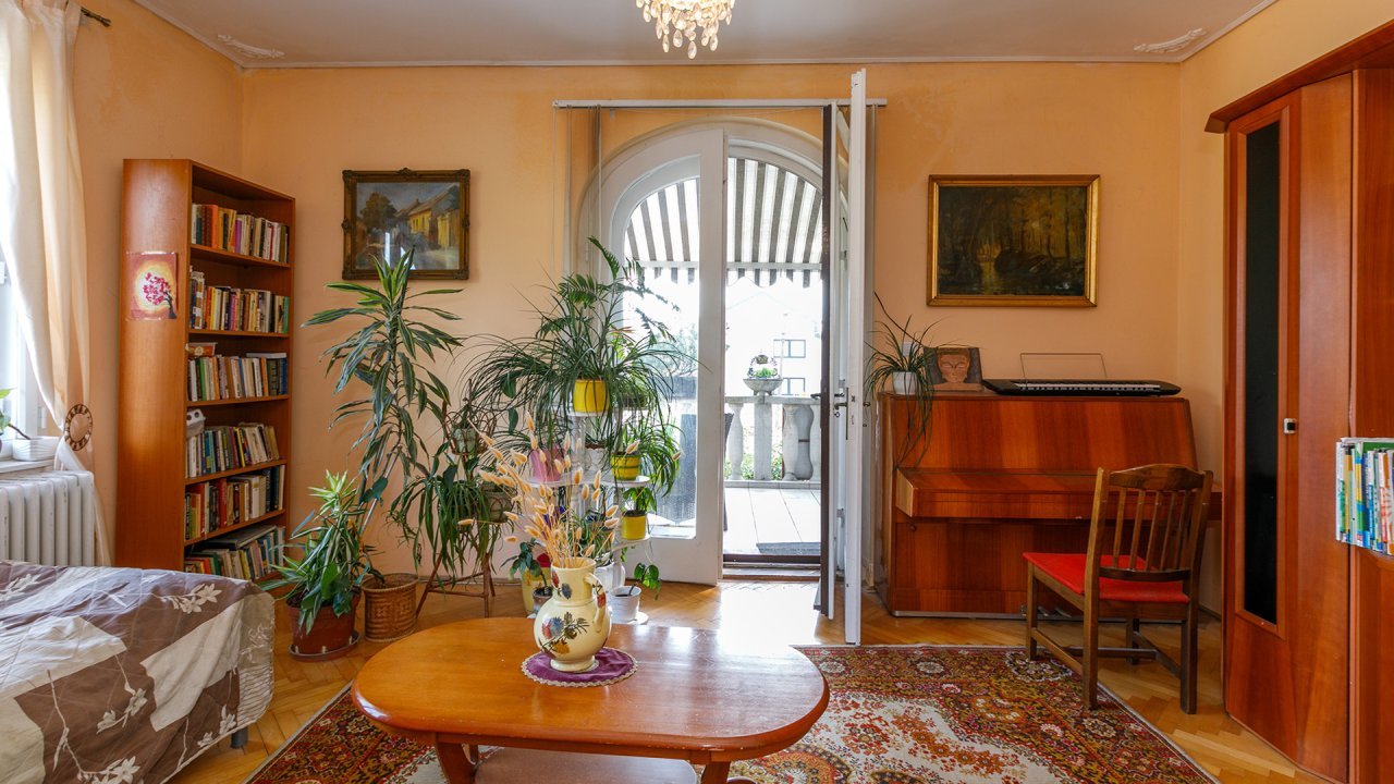 Privatwohnung Privatwohnung