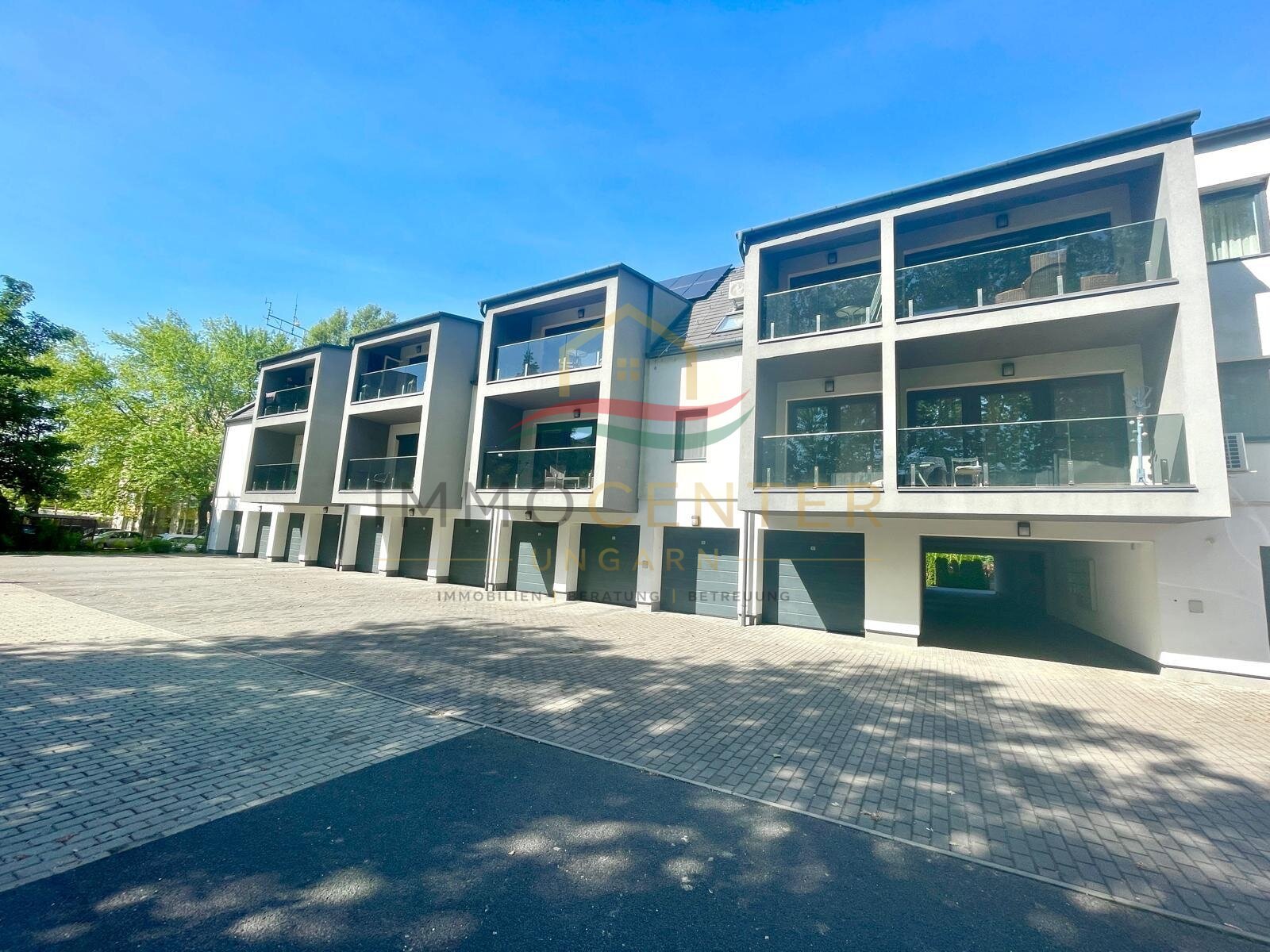 Keszthely: Modern prémium lakás Keszthely központjában 