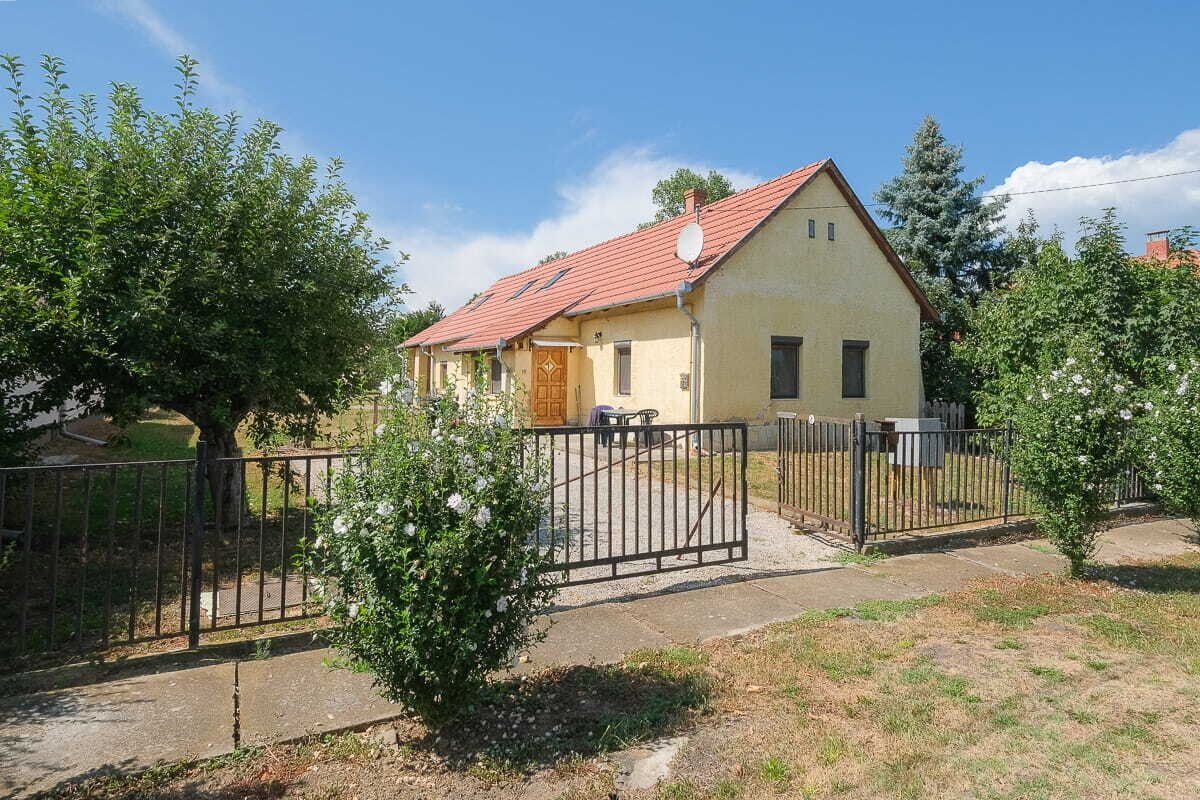 Vörs: Im Jahre 2014 renoviertes, traditionelles Bauernhaus in Vörs ist zu verkaufen 