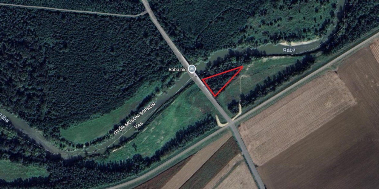 Kenyeri: Romos ház közvetlenül a Rába partján, 1339 m²-es telekkel Kenyeri: Romos ház közvetlenül a Rába partján, 1339 m²-es telekkel