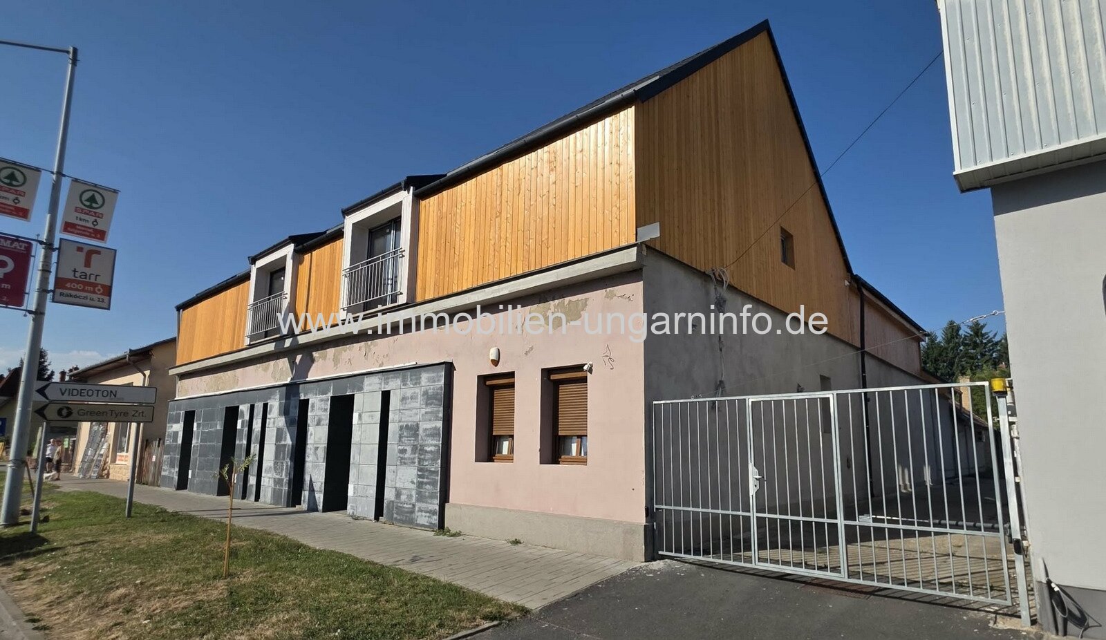 Somogy Megye: Im Stadtzentrum von Marcali steht eine 65 m² große Wohnung im ersten Stock zum Verkauf 