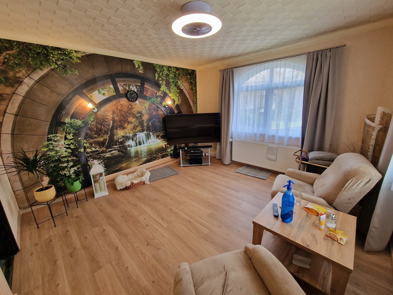 Fernsehzimmer unten Fernsehzimmer unten