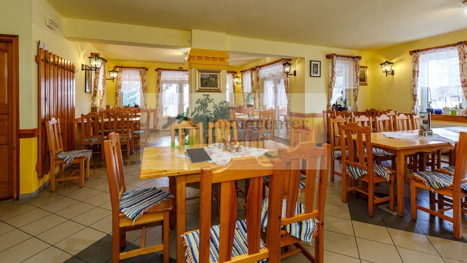 exclusive-hd exclusive-hd