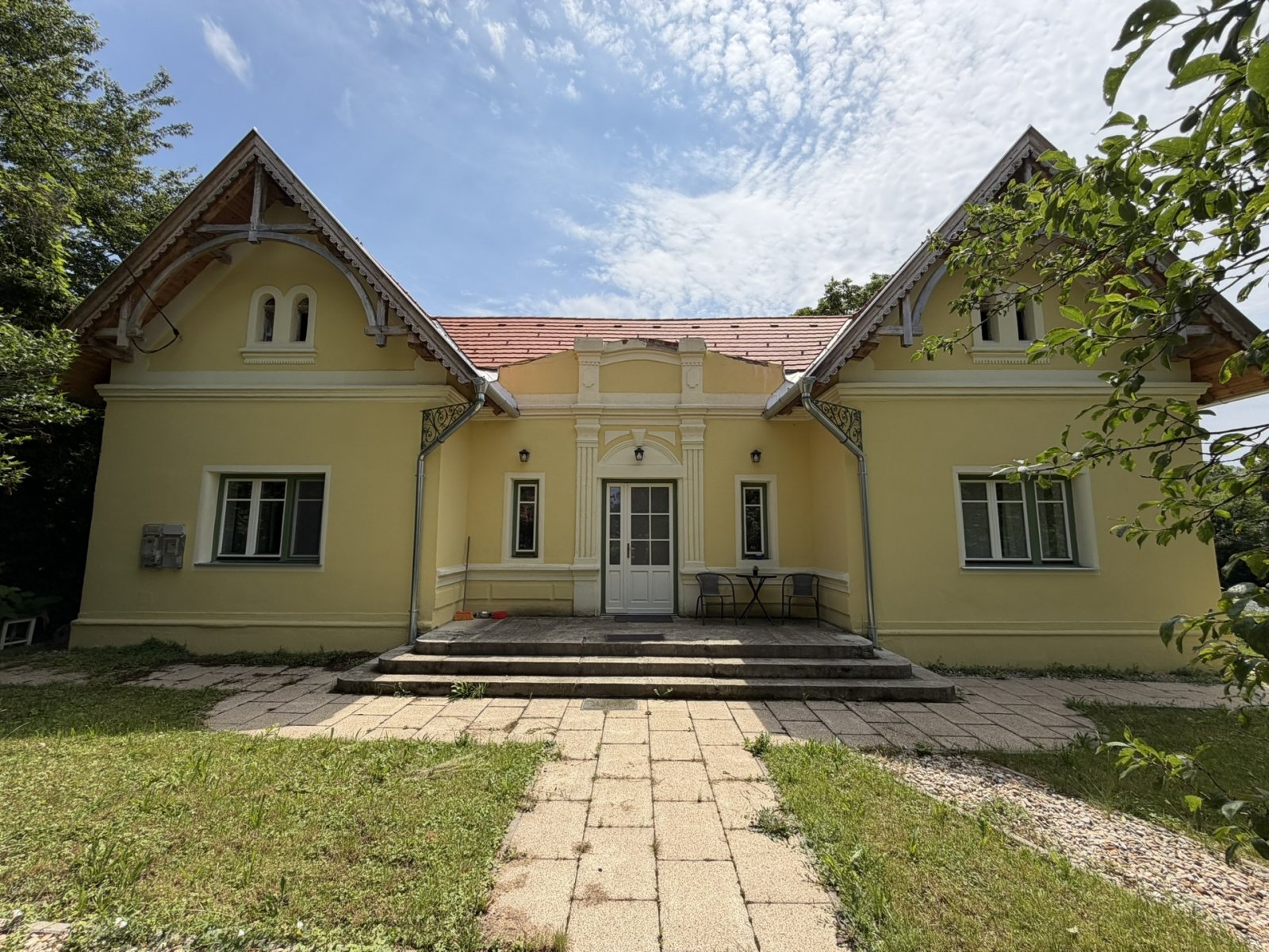 Őriszentpéter: (AAA) Bürgerliche Villa im Zentrum des Nationalparks Őrség Őriszentpéter: (AAA) Bürgerliche Villa im Zentrum des Nationalparks Őrség