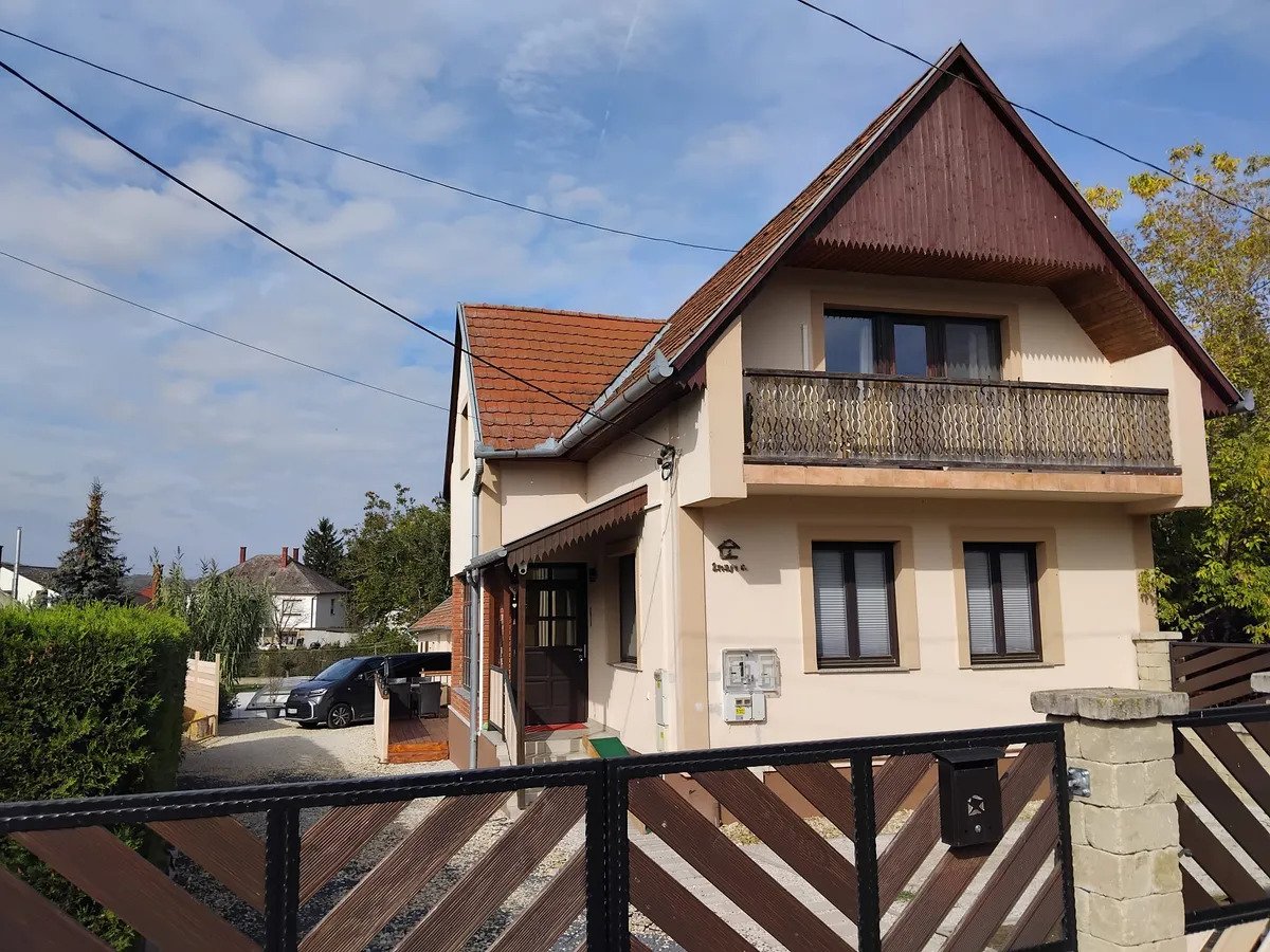 Zalaszentgrót: (BAA) Helles Einfamilienhaus mit Pool und Einliegerwohnung Zalaszentgrót: (BAA) Helles Einfamilienhaus mit Pool und Einliegerwohnung